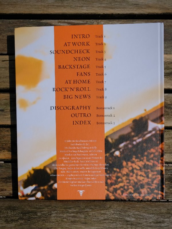 Klappentext - Hier und jetzt - Subway to Sally