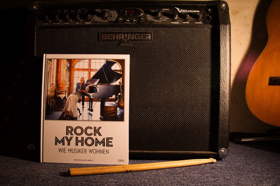 Titel - Rock My Home