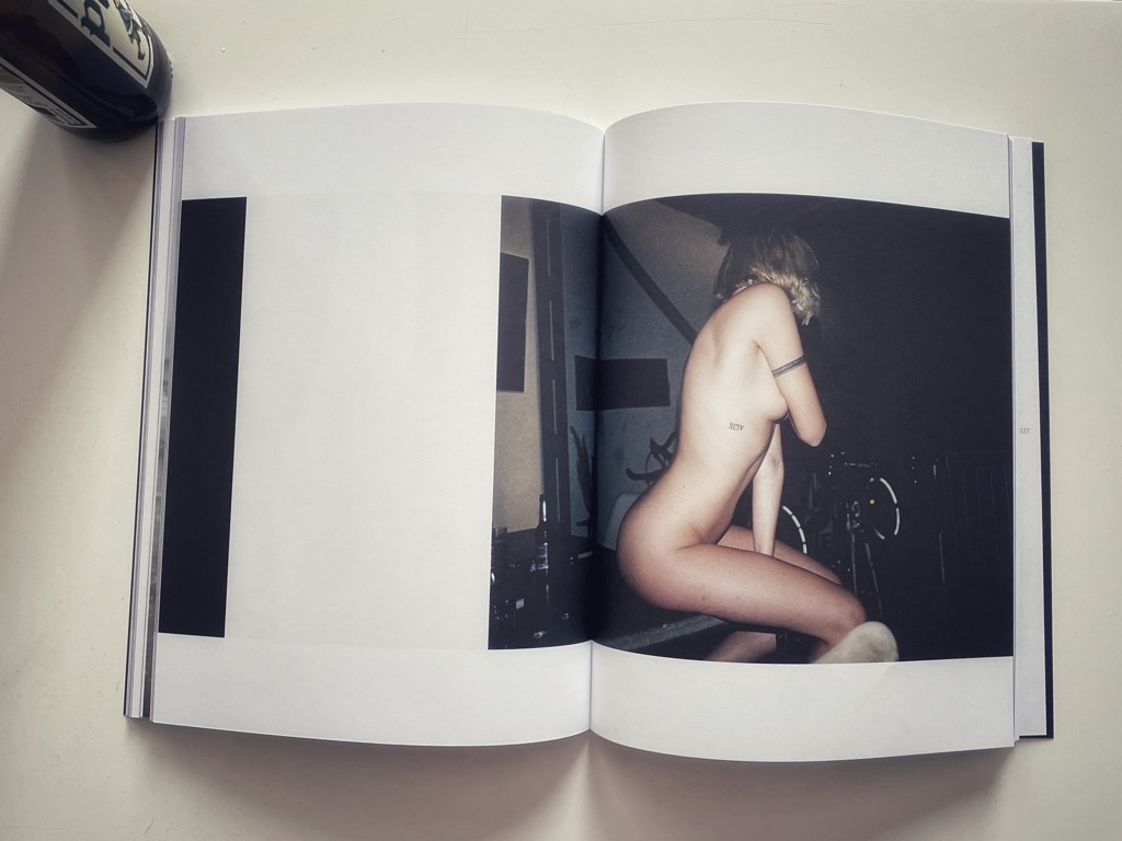 Inhalt - Paradies - Ben Hammer