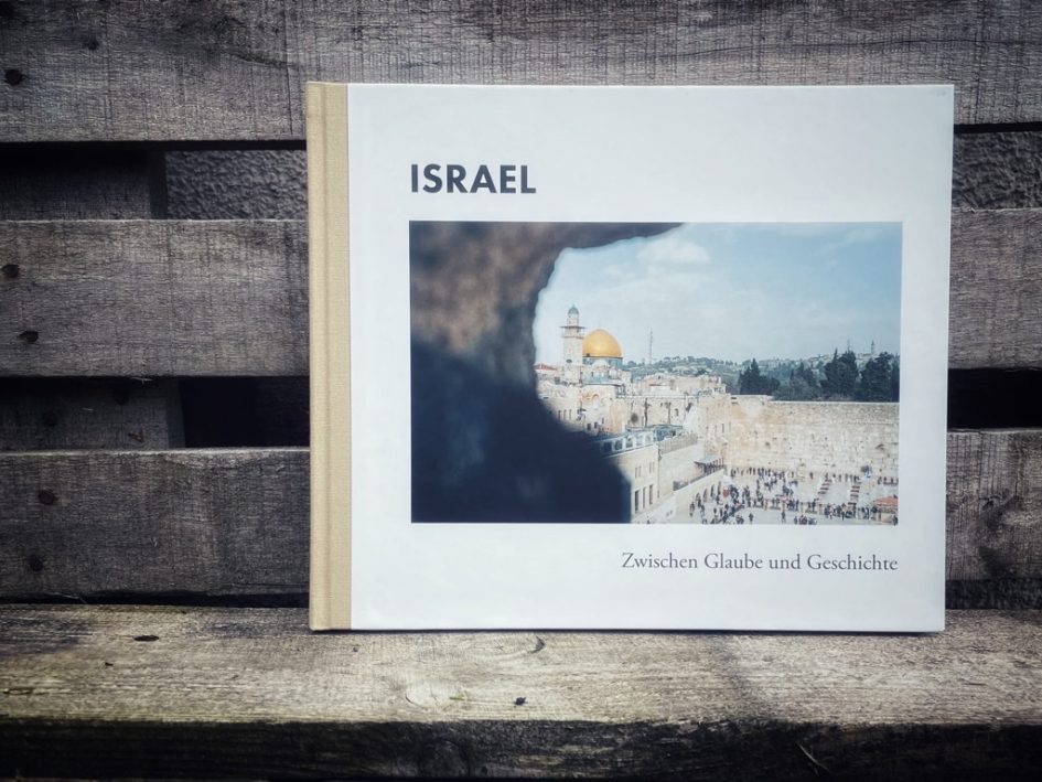 Titel - Israel - Thomas B. Jones
