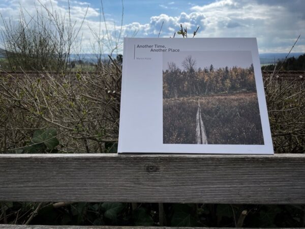 Titel - Martin Hülle - Another Time, Another Place