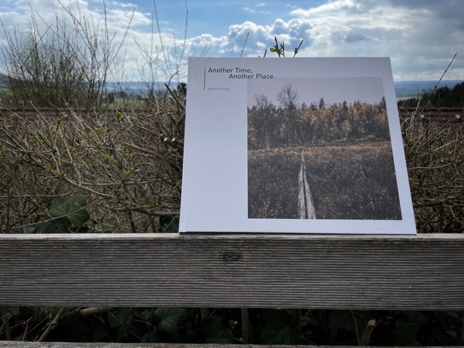 Titel - Martin Hülle - Another Time, Another Place